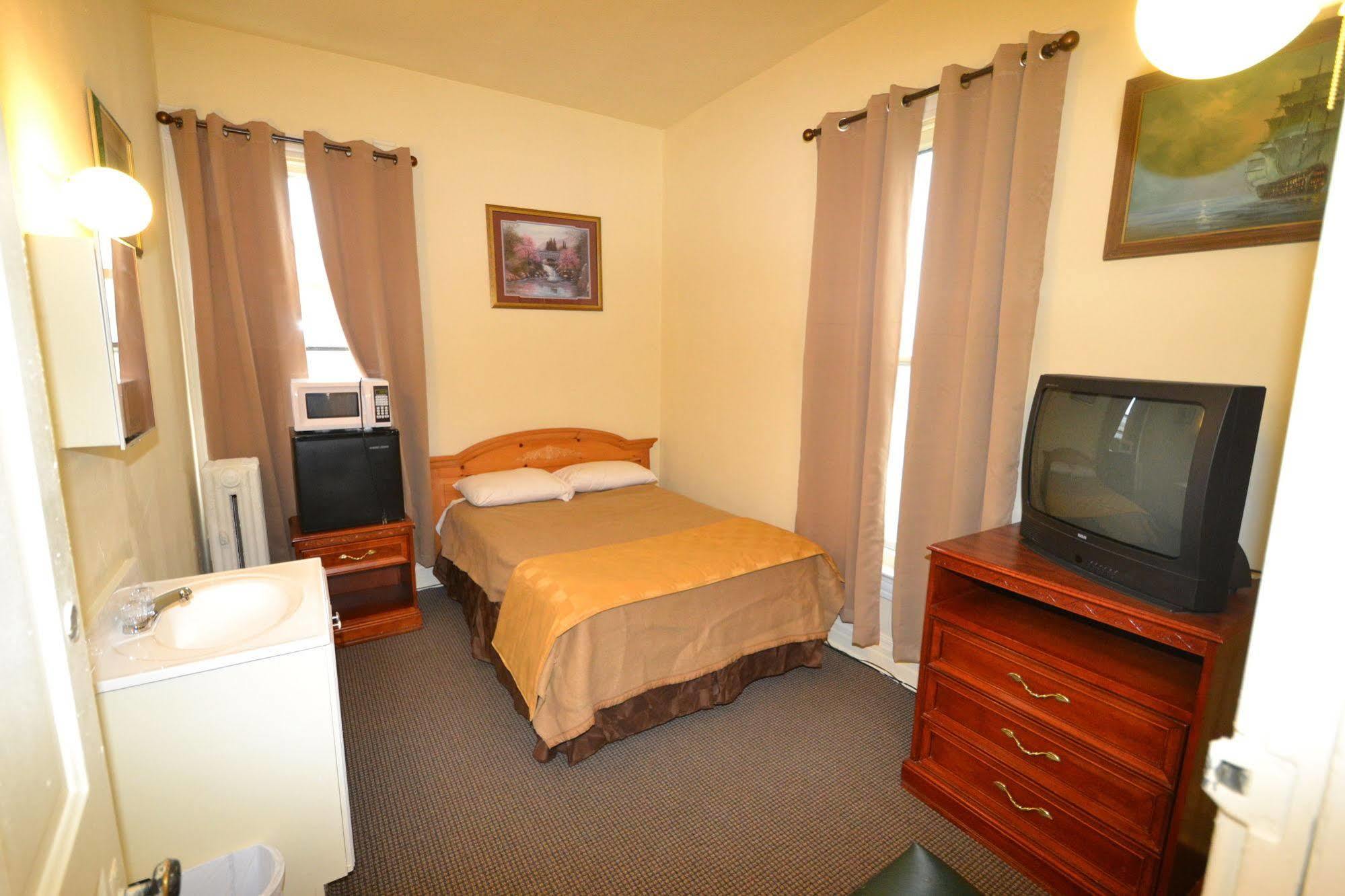Perfect Stay Inn & Suites Blair Extérieur photo